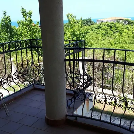 Гриин Хилс Sozopol